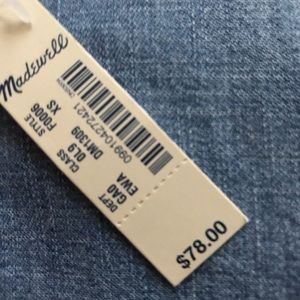 Madewell Tops - NWT Madewell Denim Top XS Madewell Tops - NWT Madewell Denim Top XS